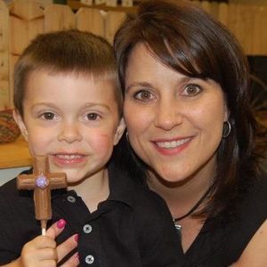 Meet your Posher, Holly